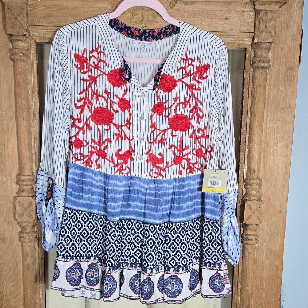 John Mark Vibrant Red Floral With Blue and White Stripes Tunic Size Medium - Picture 2 of 9